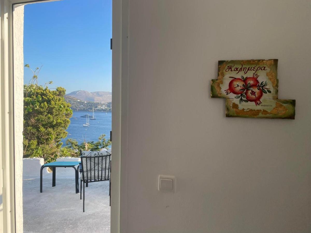 Sweet Home With Two Beds -One Single Room- With Beautiful View! Agia Marina  Dış mekan fotoğraf