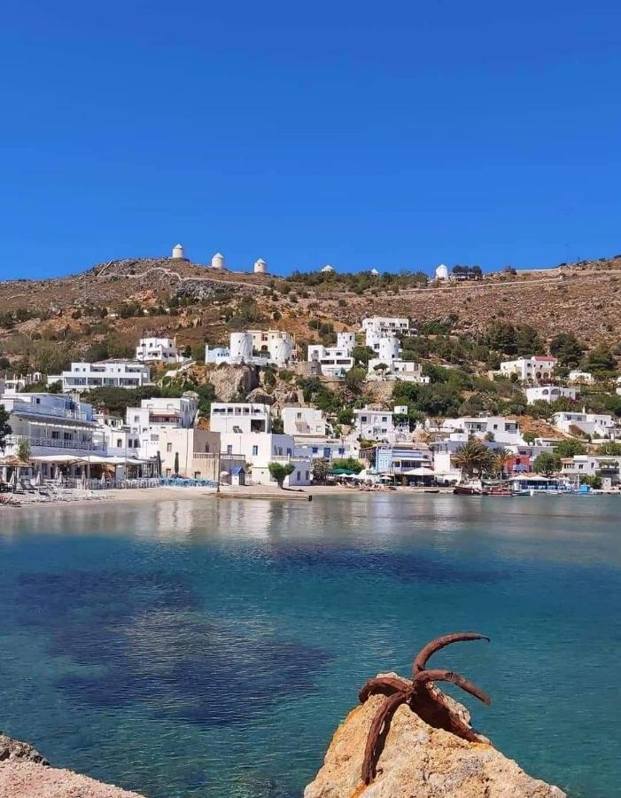Sweet Home With Two Beds -One Single Room- With Beautiful View! Agia Marina  Dış mekan fotoğraf